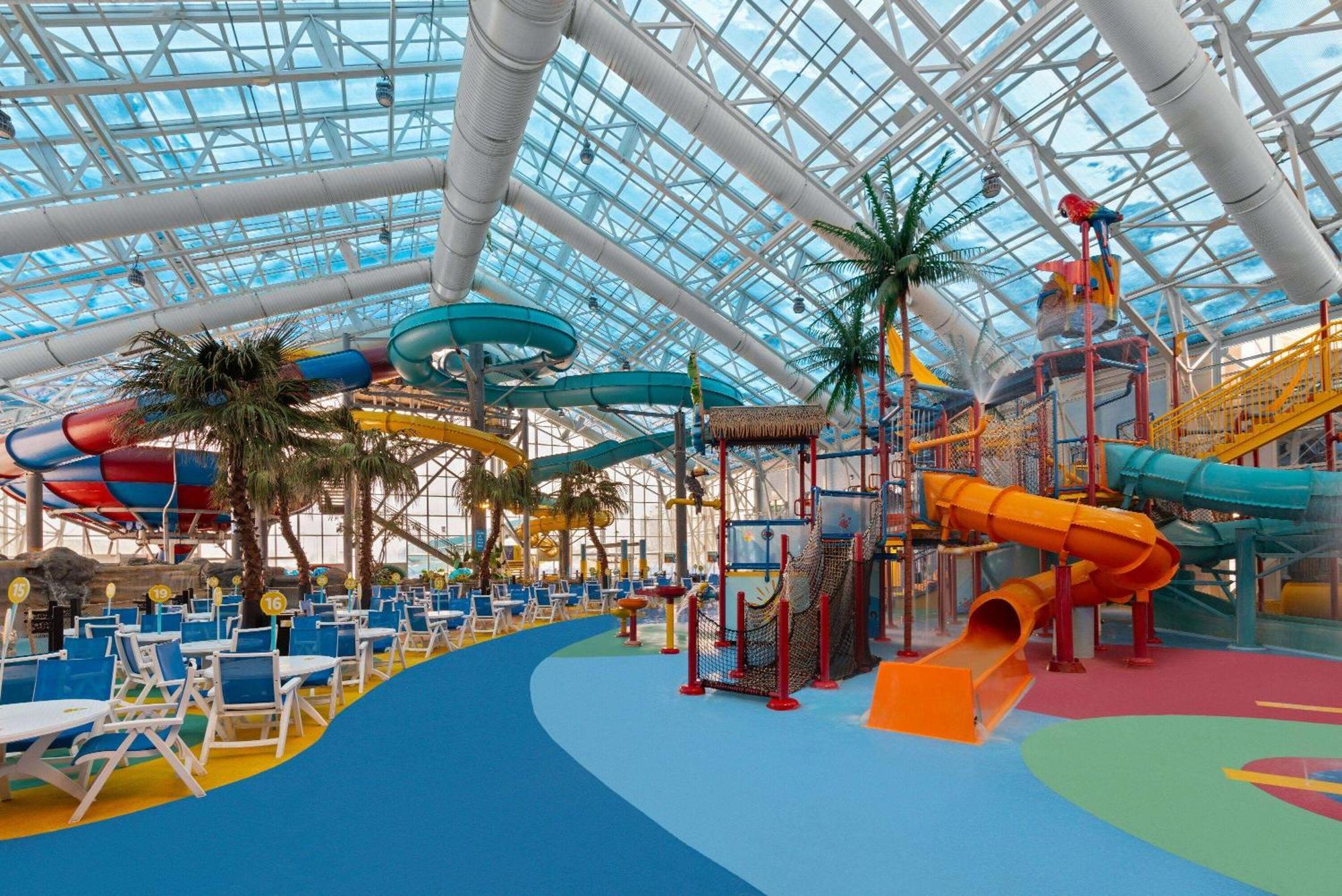La Quinta Inn And Suites By Wyndham At Watiki Waterpark Rapid City Ngoại thất bức ảnh